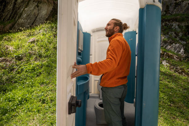 Affordable portable toilet rental in Corona De Tucson, AZ